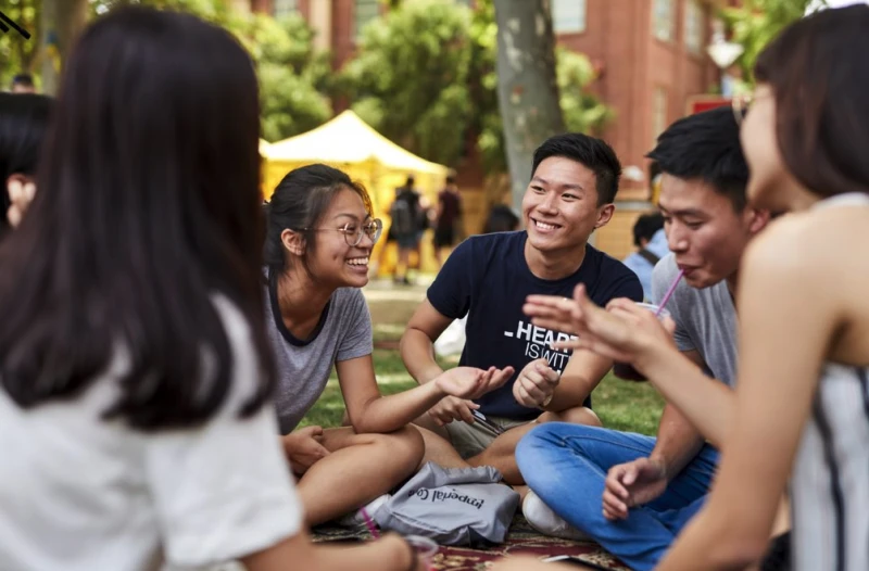 A world-class education and an enviable lifestyle? Your future has it all in Adelaide
