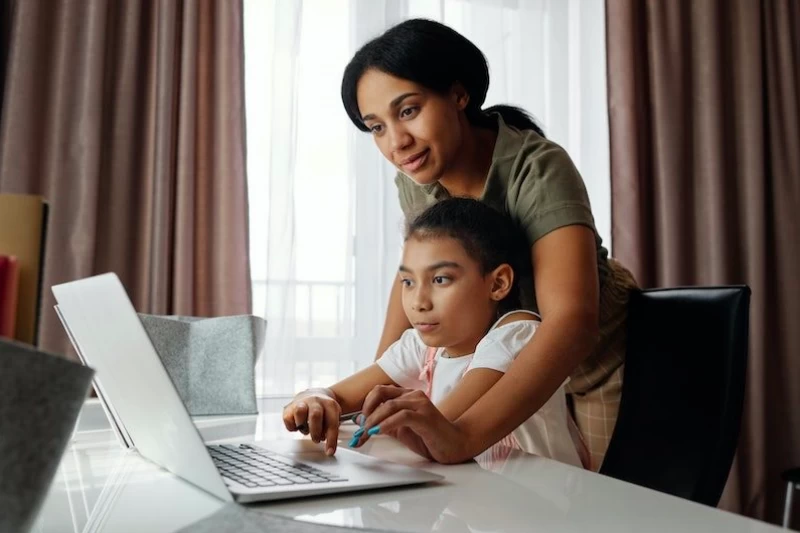 Dear Parents: Tips for supporting your kids during remote learning (from a kid)